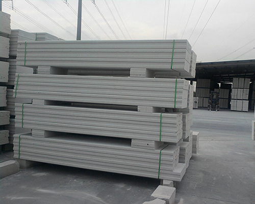 蒸压加气混凝土板